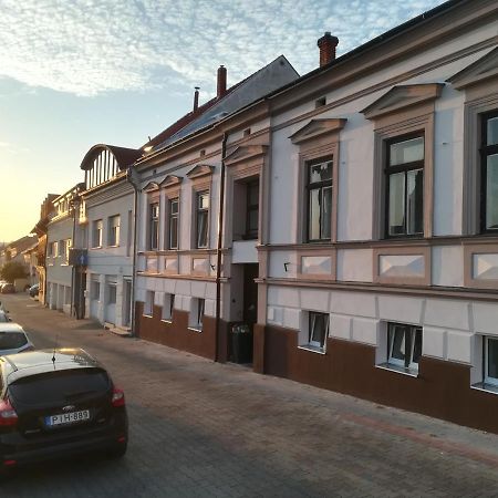 Aradi Apartman Pécs Kültér fotó