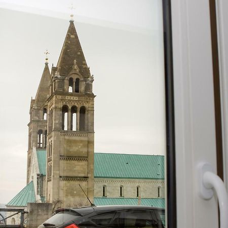 Aradi Apartman Pécs Kültér fotó