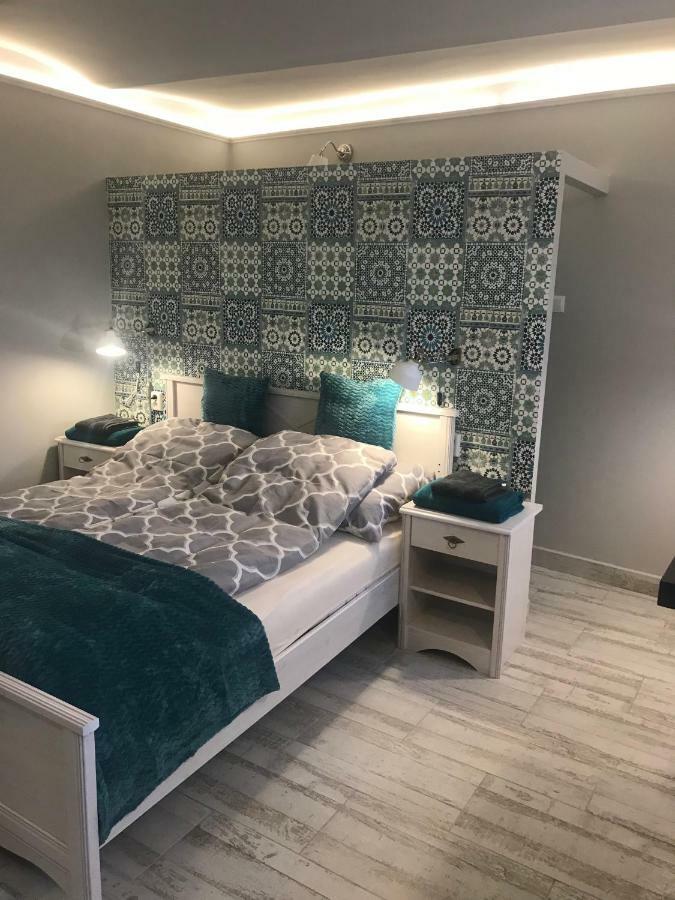 Aradi Apartman Pécs Kültér fotó